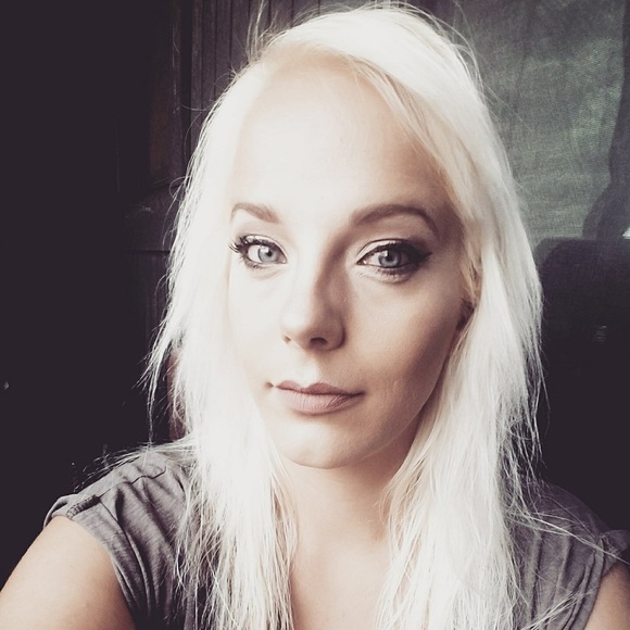 Meet your Posher, Joy - Picture 1 of 1